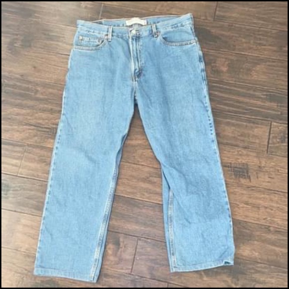 Vintage Levi’s 505 Denim Straight Cut Blue Jeans - Picture 2 of 5